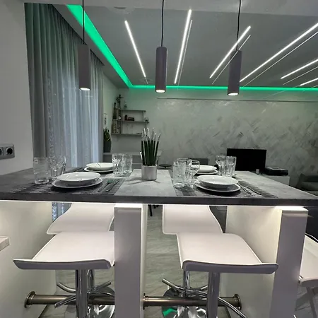 Апартаменты Oasis *