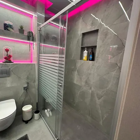 Oasis Apartment